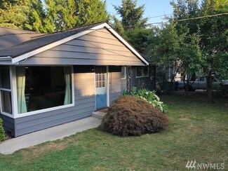 20120 30th Ave NE, Lake Forest Park, WA 98155