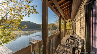 64 Possum Hollow Ct, Camdenton, MO 65020