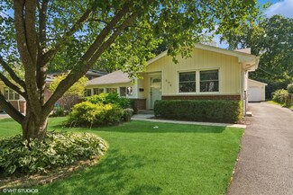206 Kenloch Ave, Libertyville, IL 60048