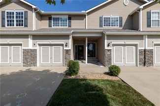 632 SW Shadow Glen Ct, Blue Springs, MO 64015