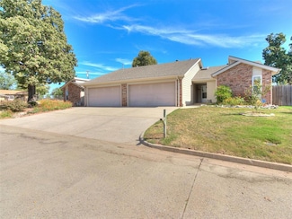 1630 Kavel Dr, Oklahoma City, OK 73127