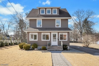 47 N Livingston Ave, Livingston, NJ 07039