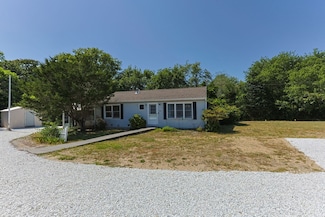 164 Pleasant Lake Ave, Harwich, MA 02645