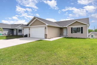 1114 Sunset Blvd NW, Montgomery, MN 56069