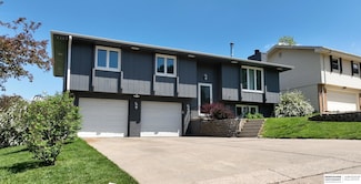 10912 V St, Omaha, NE 68137