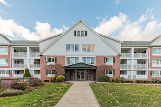 180 Melba St Unit 205, Milford, CT 06460