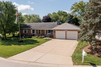205 E Birch St, Elburn, IL 60119