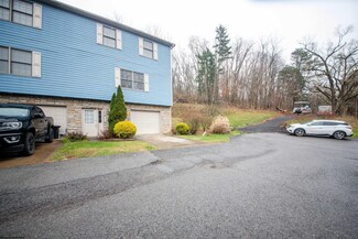 81 Easton Mill Rd, Morgantown, WV 26508