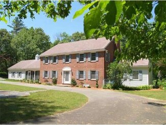 26 Tabor Hill Rd, Lincoln, MA 01773