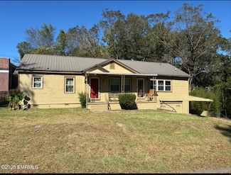 3920 33rd St, Meridian, MS 39307