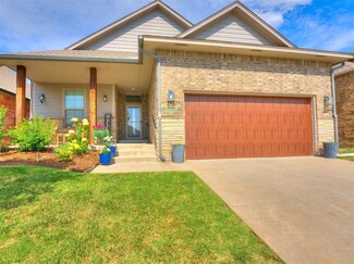 15813 San Clemente Dr, Edmond, OK 73013