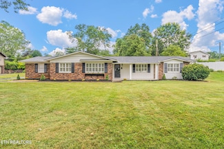2705 Windemere Ln, Powell, TN 37849
