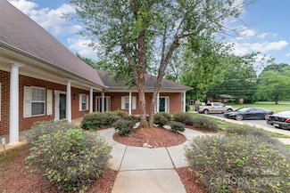 7012 Somerset Springs Dr Unit E, Charlotte, NC 28262