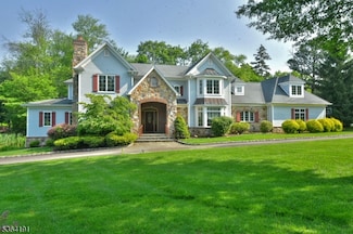 25 Stonybrook Dr, Caldwell, NJ 07006