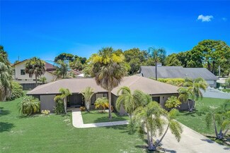 6106 45th St W, Bradenton, FL 34210