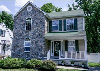 916 Primos Ave, Secane, PA 19018