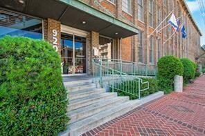 920 Poeyfarre St Unit 112, New Orleans, LA 70130