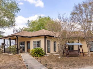 10863 La Vernia Rd, Adkins, TX 78101