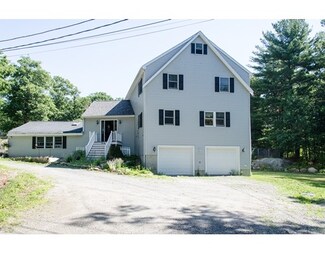 156 Eastern Ave, Essex, MA 01929