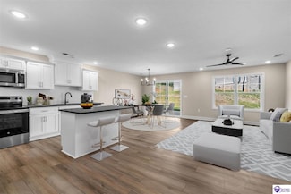 206 Hunter Ln, Elizabethtown, KY 42701