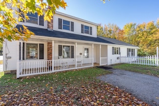 22 Drake Hill Rd, Strafford, NH 03884