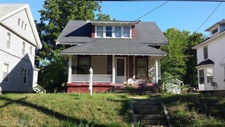 1121 Bates St SE, Grand Rapids, MI 49506