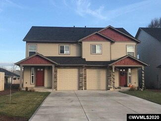1445 Northgate Dr, Independence, OR 97351
