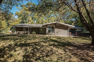 2002 Prospect Ave, Vincennes, IN 47591