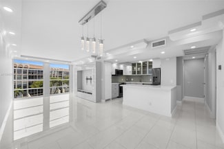 701 Three Islands Blvd Unit 411, Hallandale Beach, FL 33009