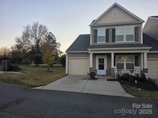 112 Davenport Dr, Statesville, NC 28677