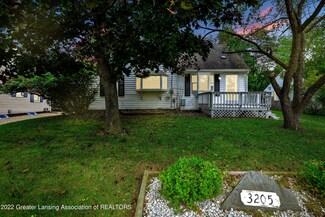 3205 Aurelius Rd, Lansing, MI 48910