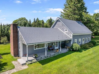 1567 Sheffield Square Rd, Sheffield, VT 05866