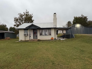 809 W Blakely St, Rush Springs, OK 73082