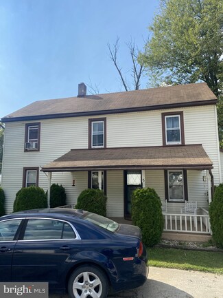 5 Creek Rd, Hamburg, PA 19526