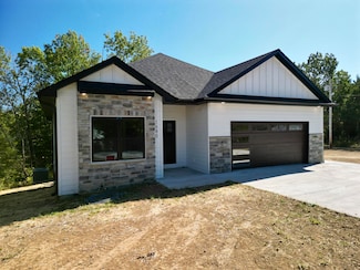 1680 W Fenton Rd, Columbia, MO 65202