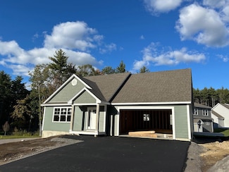 16 Juliana Ave, Nashua, NH 03064