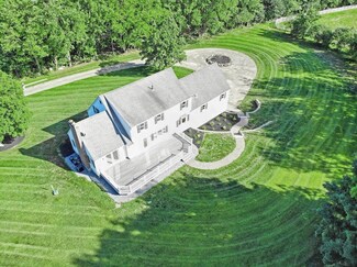 45 Jewett St, Pepperell, MA 01463