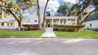 22 Holbrook Dr, Beaufort, SC 29902
