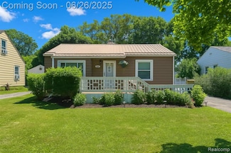 607 Chalmers St, Flint, MI 48503