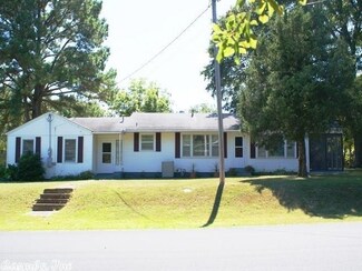 709 Monroe St, Judsonia, AR 72081