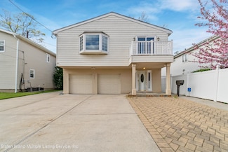 7403 Hylan Blvd, Staten Island, NY 10307