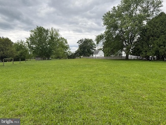 26500 Aiken Dr, Clarksburg, MD 20871