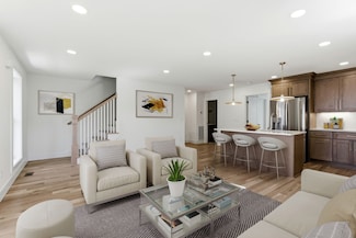 1020 W Kirkland Ave Unit E, Nashville, TN 37216