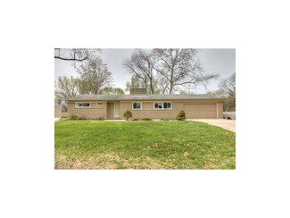 5706 N Colrain Ave, Kansas City, MO 64151