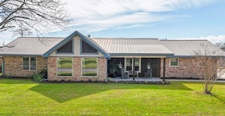 1040 Susan Ct, Morgan City, LA 70380