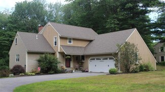 7 Thunder Rd, Saco, ME 04072