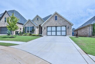 109 Pont Neuf Ct, Edmond, OK 73034