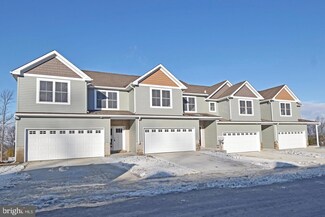 1309 Tilghman St, Emmaus, PA 18049