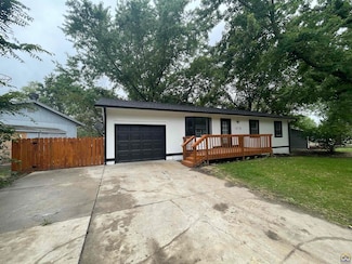 1270 N Milton St, Auburn, KS 66402