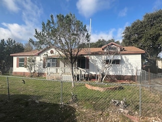 132 Juan Ct, Hudson Oaks, TX 76087